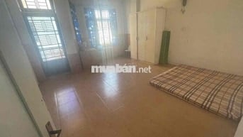 phòng trọ trong nhà nguyên căn 25m2 170 trần thị trọng phường 15 TB