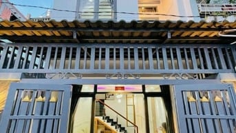 Nhà 57.6m² Lạc Long Quân, Q11 giá 2 tỷ 950. Xây 1 trệt 1 lầu, hẻm 5m