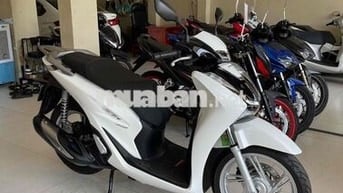 shvn 160cc . thắng abs . lướt 4k km . bao ko tua .