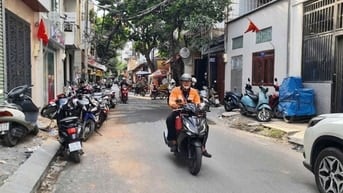 BÁN NHÀ MẶT TIỀN ĐƯỜNG LÊ ĐÌNH QUẢN 12 TỶ.