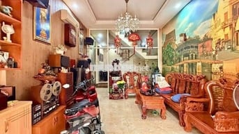 Giáp Tên Lửa - hẻm xe hơi -48m2 - 2 tầng -hơn 4 tỷ