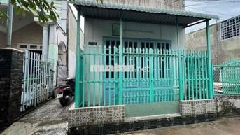 nhà sau lưng bệnh viện thánh tâm tôi bán về quê