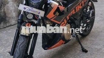 Suzuki Raider Đen cam