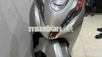 xe nhà it sử dụng