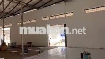 Kho đẹp cần cho thuê với giá rẻ ở Đường Nguyễn Bình diện tích 250m2