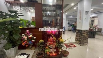 🆘🆘BÌNH Tân ‘ 99m ‘ 3 TẦNG ‘ 9 x 11 m HẺM  Xe hơi ‘ Chir 8,3  tỏi TL ‘