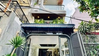 BÁN NHÀ ĐẸP 2 LẦU GIÁ NGỘP 4.25 TỶ