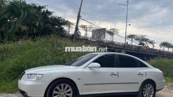 Hyundai AZERA std màu trắng