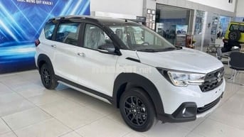 Suzuki XL7 Hybrid 2025 Trắng