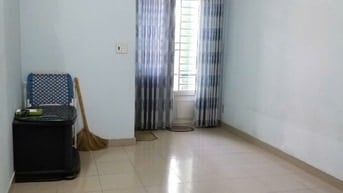 Phòng cho SV nữ-gia đình nhỏ 16-20m2 lầu 2 và 3,Hồ Văn Huê Phú Nhuận