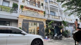 Chính chủ ký gửi nhà đường Võ Văn Tần P5 Q3 60m2 hẻm oto5m Chỉ 4tỷ hơn