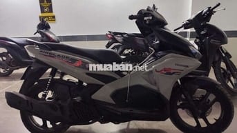 Xe AB 125 màu XXM, máy móc zin, ngoại hình đẹp