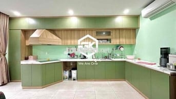 NHÀ NGUYÊN CĂN 4 PHÒNG NGỦ FULL NỘI THẤT CÓ THANG MÁY MẶT TIỀN ĐƯỜNG L