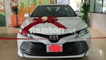 Toyota Camry 2021 2.5Q - 70000 km