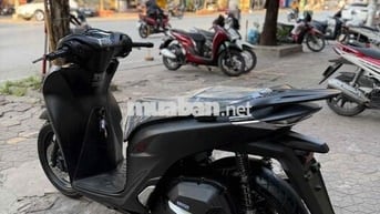 Bán xe Sh 125/2023 bao sang tên đổi chủ
