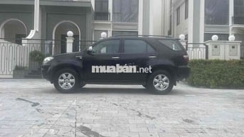 Toyota Fortuner 2010 số Tự Động