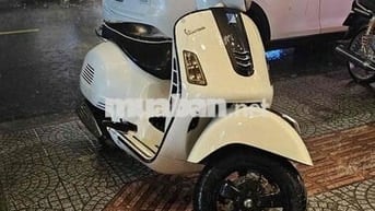 BÁN VESPA 125GTS - 2014