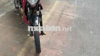 Suzuki Raider Đỏ đen Số sàn