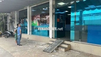 Chính chủ cho thuê mặt bằng q12