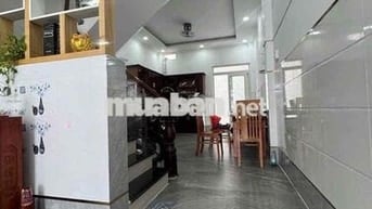 🍀Cho thuê nhà được số 86. Phường 10, Quận 6.