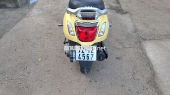 72T2-4567..xe zin đẹp..êm như xe điện