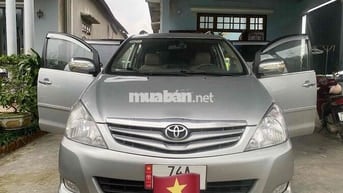 Toyota Innova 2011 G - 222220 km