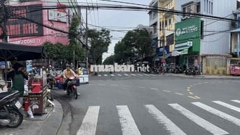 bán nhà 2 tầng mt cù chính lan