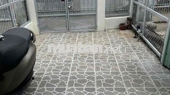 Nhà ngay trung tâm không có nhu cầu nên bán rẻ 1tỷ 3