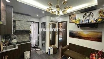 Chính chủ bán căn hộ CCMN Khâm Thiên, Đống Đa gần phố,full đồ 50m