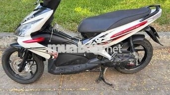 Honda Air Blade úp áo thái Trắng đen đỏ 54.444 km