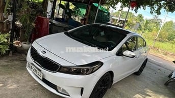 Kia Cerato 2017 1.6 MT - 129000 km