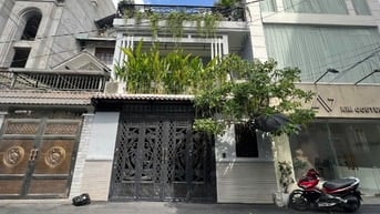 Cho thuê nhà Lê Văn Sỹ, Q3. 6x17m, 3 tầng st, hẻm kinh doanh 8m thông