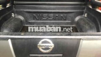Nissan Navara 2013 2.5 MT - 100000 km