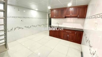 CHO THUÊ PHÒNG TRỌ – TRUNG TÂM QUẬN 5 – NHÀ MỚI, CÓ GÁC, GIỜ GIẤC TỰ D