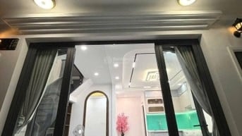 Bán nhà ngay đường Vạn Kiếp, phường 1, Bình Thạnh.Giá: 3Tỷ 650tr, 40m2