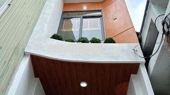 🔥🔥Nhà kiệt TTTP, nhà 3 tầng đường Cù Chính Lan