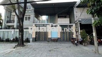 Cho thuê nhà khu Tên Lửa, MT đường Vành Đai Trong, DT 8 x 21m, 2.5 tấm