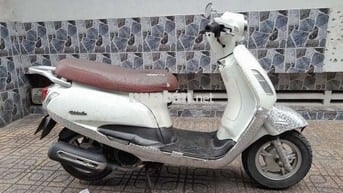 SYM Elizabeth màu Trắng