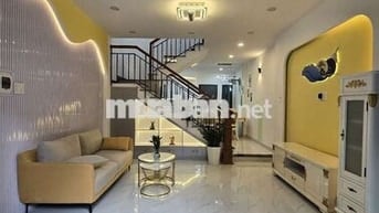 NHÀ ĐẸP P.TÂN SƠN NHÌ – 56M2–2 TẦNG-3PN – TẶNG FULL NỘI THẤT CHỈ 5🧄68