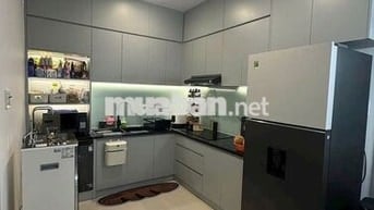 Chuyển con qua trường quốc tế học bán căn 2pn 2wc cc Dreamhome quận 8