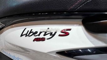 Libety Trắng Đen Spot 2022 ngay chủ công chứng