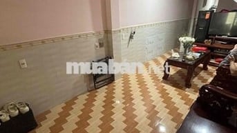 Bán nhà hẻm xe hơi cách trường đại học NTT 2km