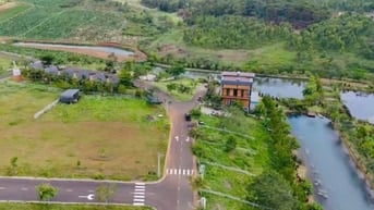 Chủ bể nợ bán gấp 125m² đất khu du lịch view hồ đồi thông cực xịn