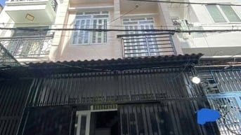 Cực phẩm Q3 chỉ 4TỶ250 + 42m2, HXH, hướng vô trung tâm SG, LH ngay đi