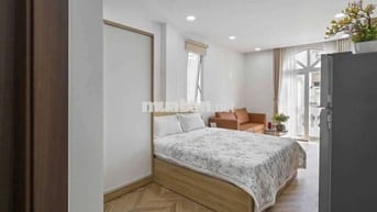 🎀Cho Thuê Căn Hộ Ban Công/Cửa Sổ Gần Chợ Bến Thành Giá Rẻ🎀