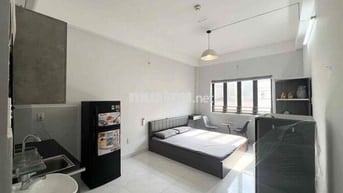 FULL NỘI THẤT- CỬA SỔ BAN CÔNG ĐƯỜNG NGUYỄN VĂN CÔNG, GẦN CV GIA ĐỊNH