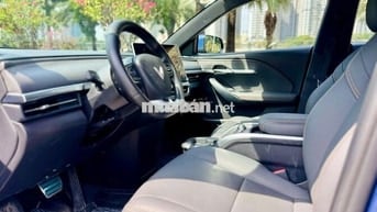 Vinfast VF6 Plus 2025 - Mua Pin, 9.300km, 648tr