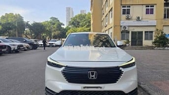 Honda HRV 2023 G 9 vạn km Trắng