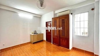 Phòng Thoáng Mát, Tiện Nghi Ngay Nhất Chi Mai