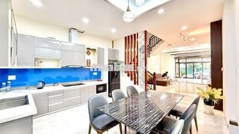 CHO THUÊ NHÀ 4 PHÒNG NGỦ FULL NỘI THẤT RỘNG ĐẸP KHU HÀ QUANG 2